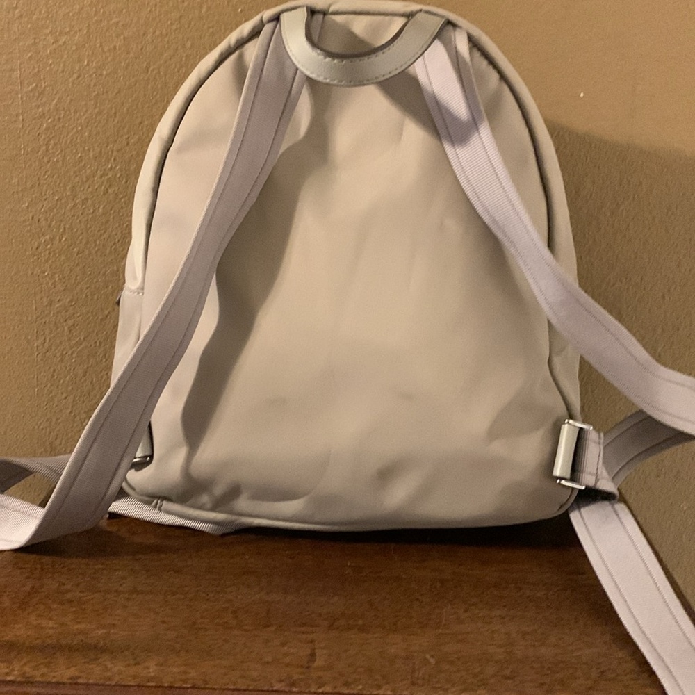Kate Spade - Picture 5 of 7